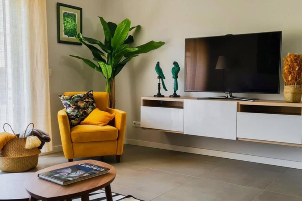 Comfort Zone Beach Apartment Картейра Экстерьер фото
